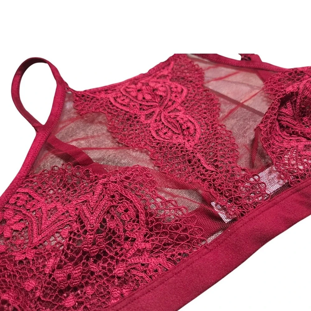 Victorias Secret *ships next